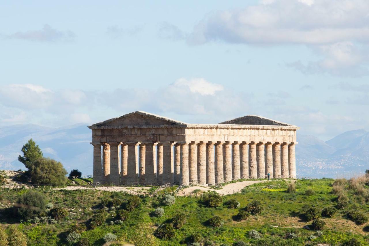 La Dimora Di Segesta B&B Калатафими Экстерьер фото